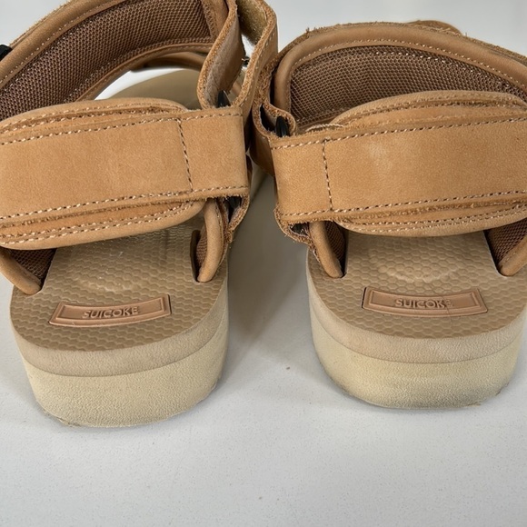 Suicoke Depa Sandals Tan Beige Color with Velcro V2NU Womens size 5 / 6 - Picture 7 of 13